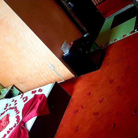Asia Hotel Târgu Jiu Extérieur photo